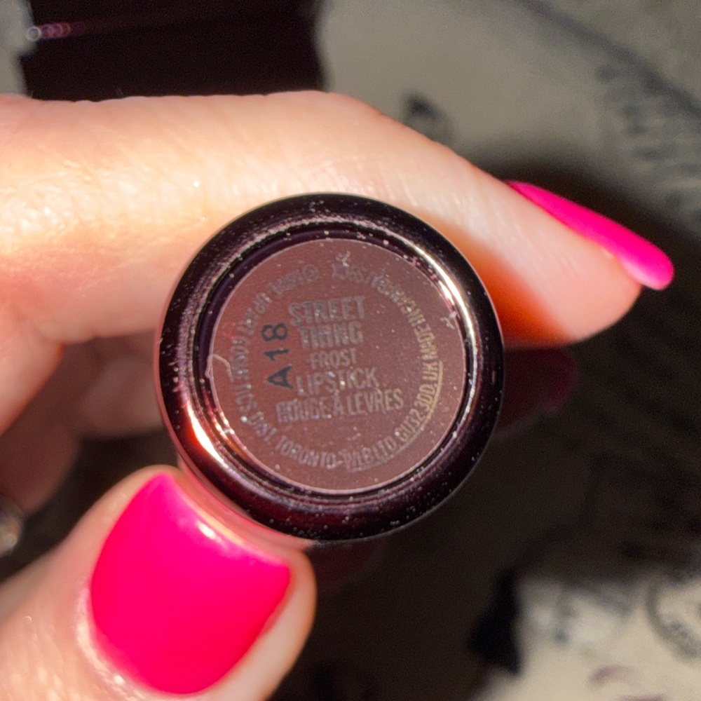 MAC Aaliyah Collection Black Lipstick - Picture 6 of 7